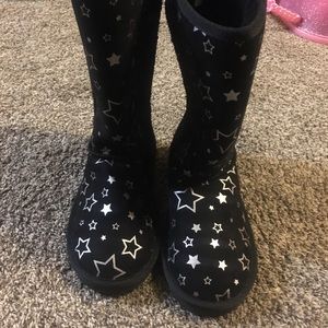 NWOT Airwalk Boots size 3